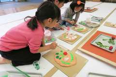 3月 紙粘土で見てつくろう